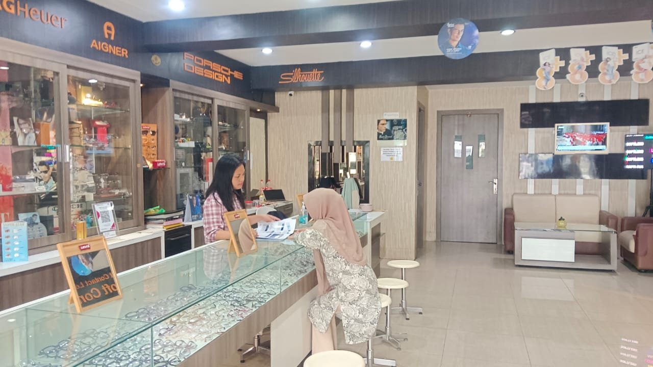 Pengalaman Kerja 2